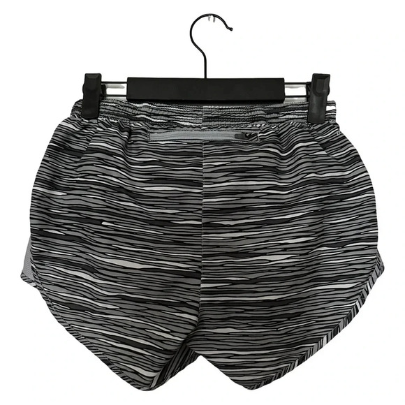 Nike Dri-Fit women’s running shorts Sz XS built in briefs #004 - Picture 3 of 3